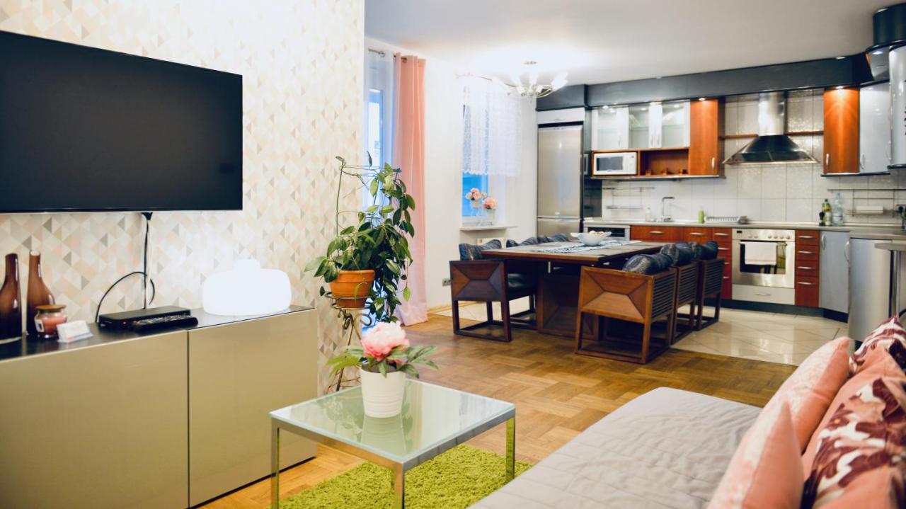 Jessapart- Babka Tower Apartament Warszawa